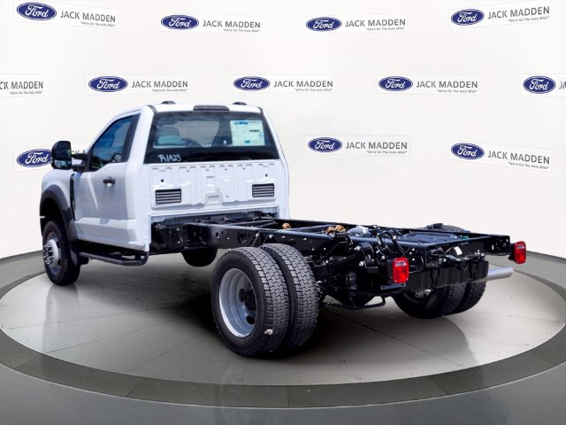 New 2026 Ford F550 4x4 Regular Cab Super Duty image 3