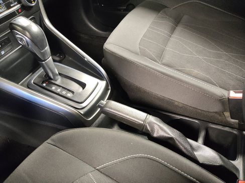 Used 2020 Ford EcoSport SE w/ SE Convenience Package image 26