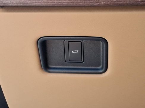 New 2027 Land Rover Range Rover SE AWD/4WD image 16