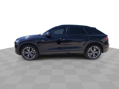 Used 2021 Audi Q8 Premium w/ Black Optic Package AWD/4WD image 5