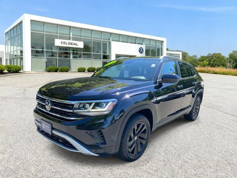 Certified 2023 Volkswagen Atlas Cross Sport SE w/ Black Wheel Package AWD/4WD image 1