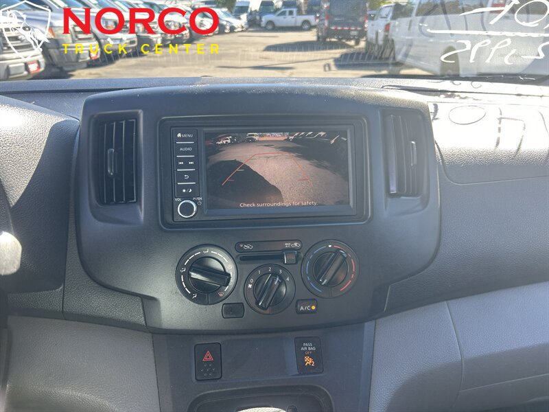 Used 2020 Nissan NV200 S FWD image 14
