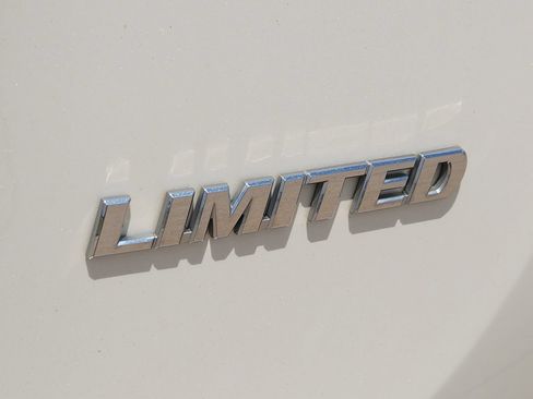 Used 2017 Toyota RAV4 Limited w/ Advanced Technology Package FWD image 13