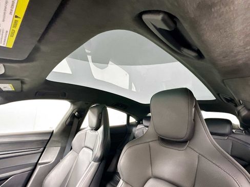 Certified 2022 Porsche Taycan GTS image 21