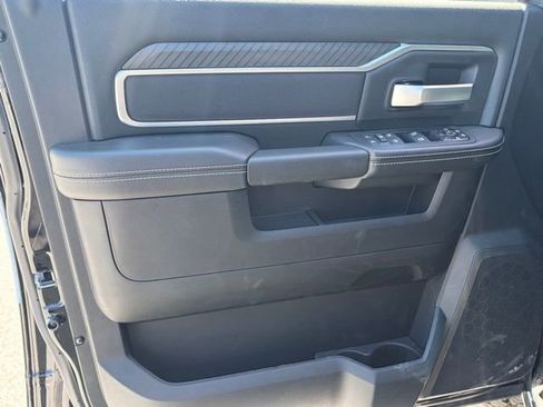 New 2026 RAM 2500 Big Horn AWD/4WD image 11