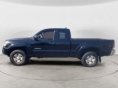 Used 2014 Toyota Tacoma 4x4 Access Cab V6 w/ SR5 Package image 2