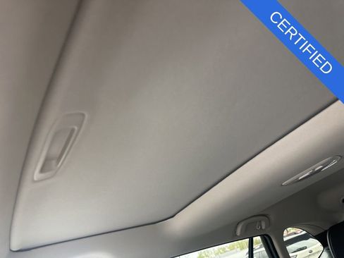 Certified 2025 Subaru Outback Touring XT AWD/4WD image 22