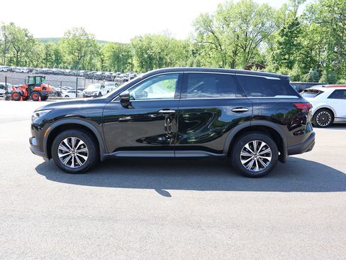 Used 2023 INFINITI QX60 Pure AWD/4WD image 4