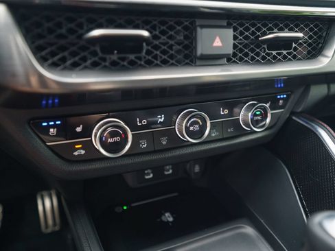 Certified 2025 Acura ADX A-Spec AWD/4WD image 29