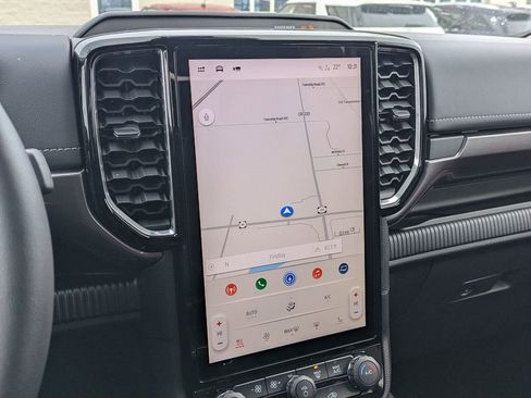 New 2025 Ford Ranger Lariat w/ Trailer Tow Package image 15