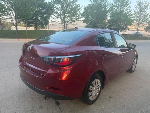 Used 2019 Toyota Yaris L FWD image 6