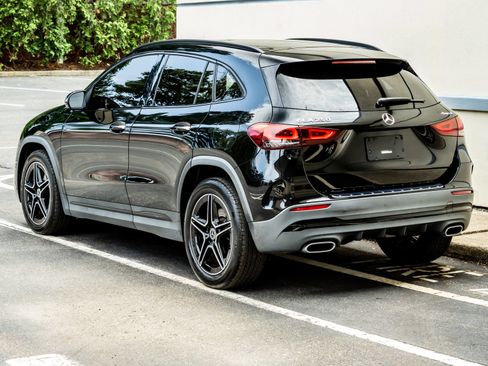 Used 2021 Mercedes-Benz GLA 250 4MATIC image 5