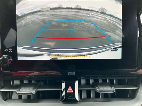 Used 2026 Toyota Corolla SE image 19