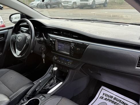 Used 2016 Toyota Corolla S FWD image 16
