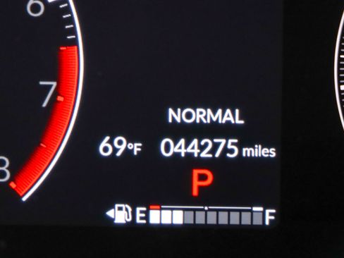 Used 2023 Honda CR-V EX-L image 16