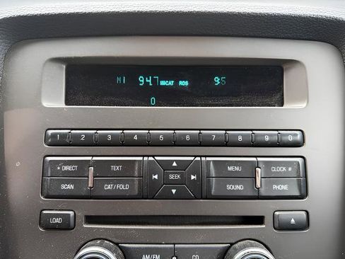 Used 2013 Ford Mustang Coupe image 16