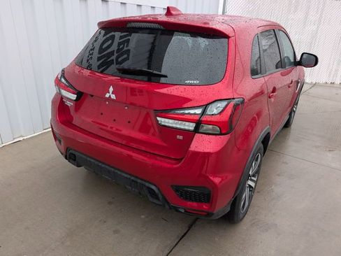 Used 2025 Mitsubishi Outlander Sport SE AWD/4WD image 14