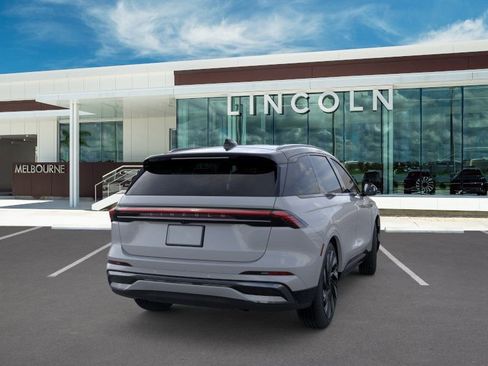 New 2026 Lincoln Nautilus Reserve AWD/4WD image 8
