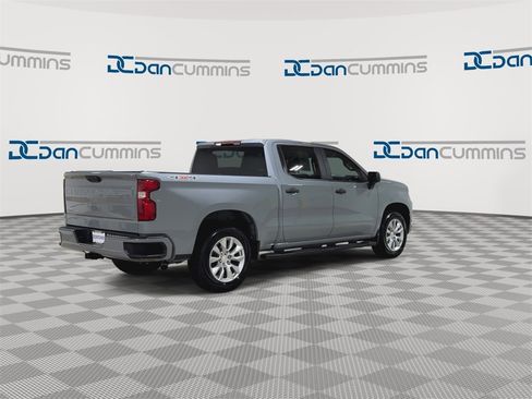 Used 2024 Chevrolet Silverado 1500 Custom image 8