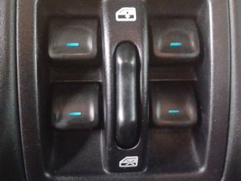 Used 2017 Jeep Wrangler Unlimited Sahara AWD/4WD image 21