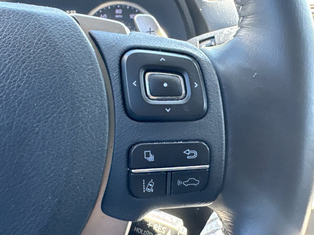 Used 2019 Lexus IS 300 RWD image 22