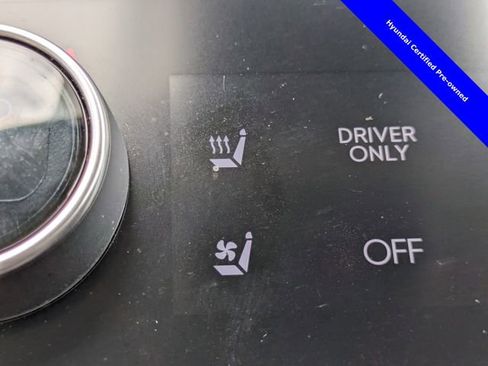 Used 2025 Hyundai Sonata Limited image 23