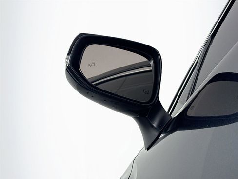 Certified 2026 Toyota Corolla Cross AWD Hybrid w/ Convenience Package image 9