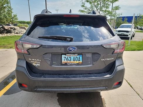 Used 2024 Subaru Outback Premium AWD/4WD image 12