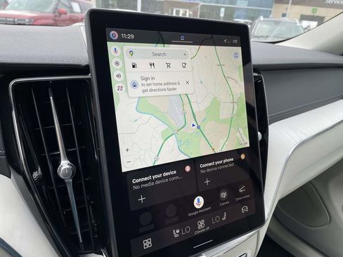 New 2026 Volvo XC60 B5 Ultra w/ Protection Package Premier image 15