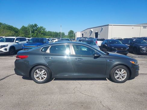 Used 2016 Kia Optima LX FWD image 8