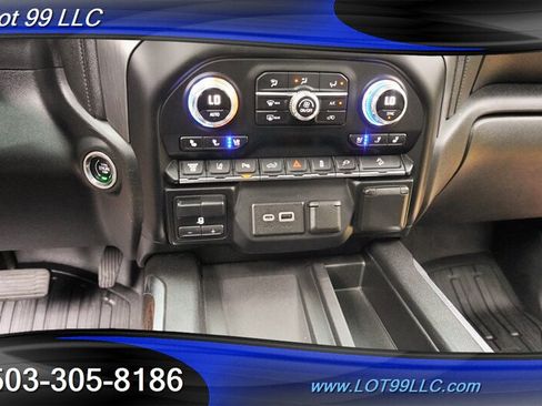 Used 2020 GMC Sierra 3500 Denali w/ Denali Ultimate Package AWD/4WD image 23