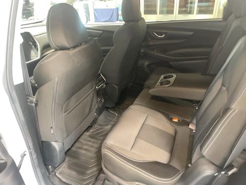Used 2023 Subaru Ascent Premium AWD/4WD image 21