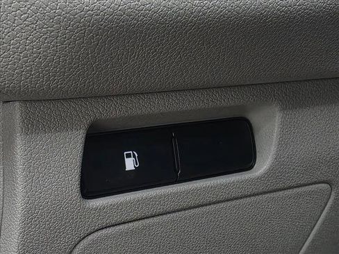 Used 2019 Kia Sorento FWD image 19