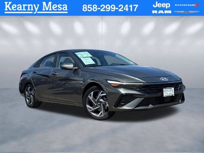 Used 2025 Hyundai Elantra SEL