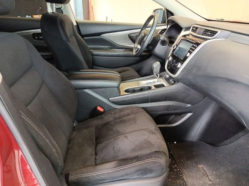 Used 2018 Nissan Murano SV image 23