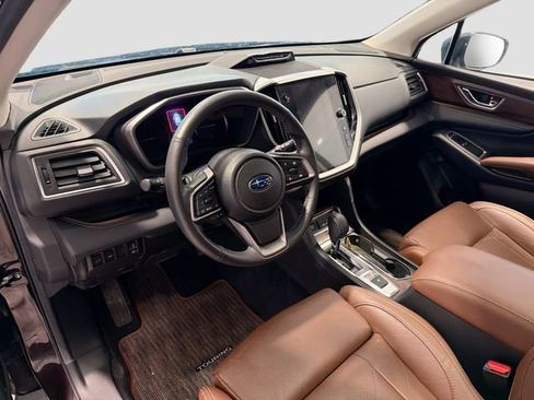 Used 2024 Subaru Ascent Touring image 9