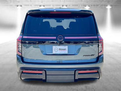 Certified 2025 Nissan Armada PRO-4X AWD/4WD image 6