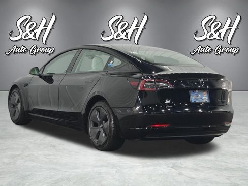Used 2022 Tesla Model 3 Long Range AWD/4WD image 14