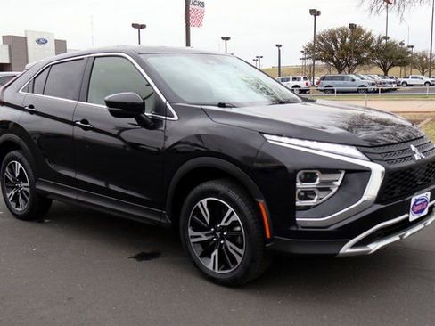 Used 2024 Mitsubishi Eclipse Cross SE image 10