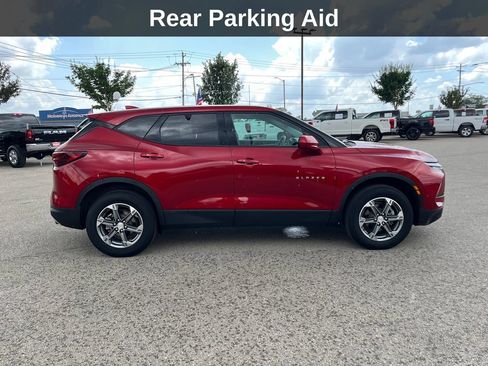 Used 2023 Chevrolet Blazer LT w/ Driver Confidence Package AWD/4WD image 8