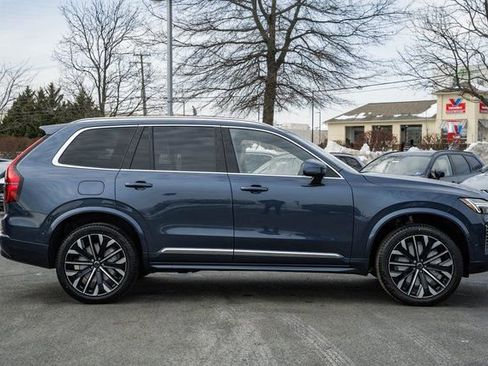 New 2026 Volvo XC90 B6 Plus w/ Protection Package Premier image 4