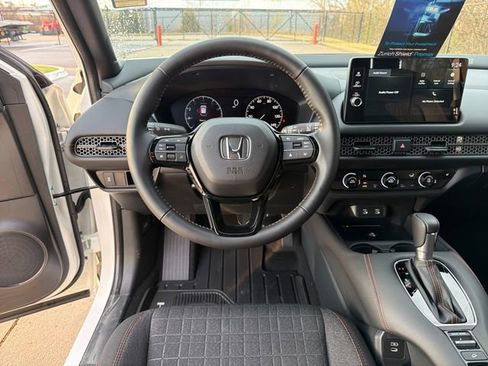 New 2026 Honda HR-V Sport image 16