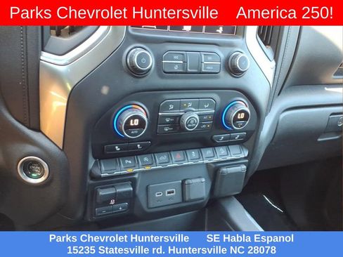 Used 2020 Chevrolet Silverado 1500 LT Trail Boss AWD/4WD image 6