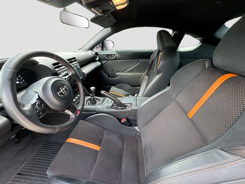 Used 2023 Toyota GR86 10th Anniversary SE RWD image 20