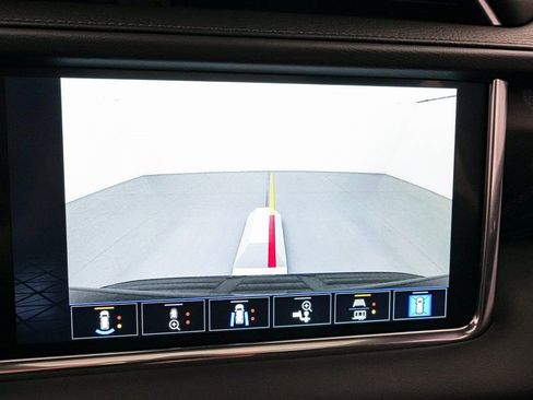 Used 2023 GMC Yukon Denali image 17