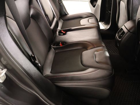 Used 2023 Jeep Cherokee Trailhawk w/ Trailer Tow Group image 16