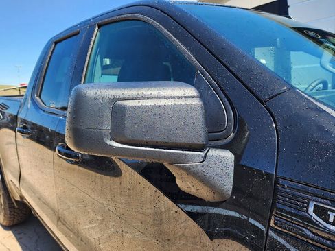 New 2026 GMC Sierra 1500 Elevation image 12