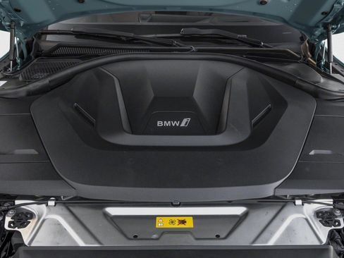 New 2026 BMW i4 eDrive40 w/ M Sport Package RWD image 8