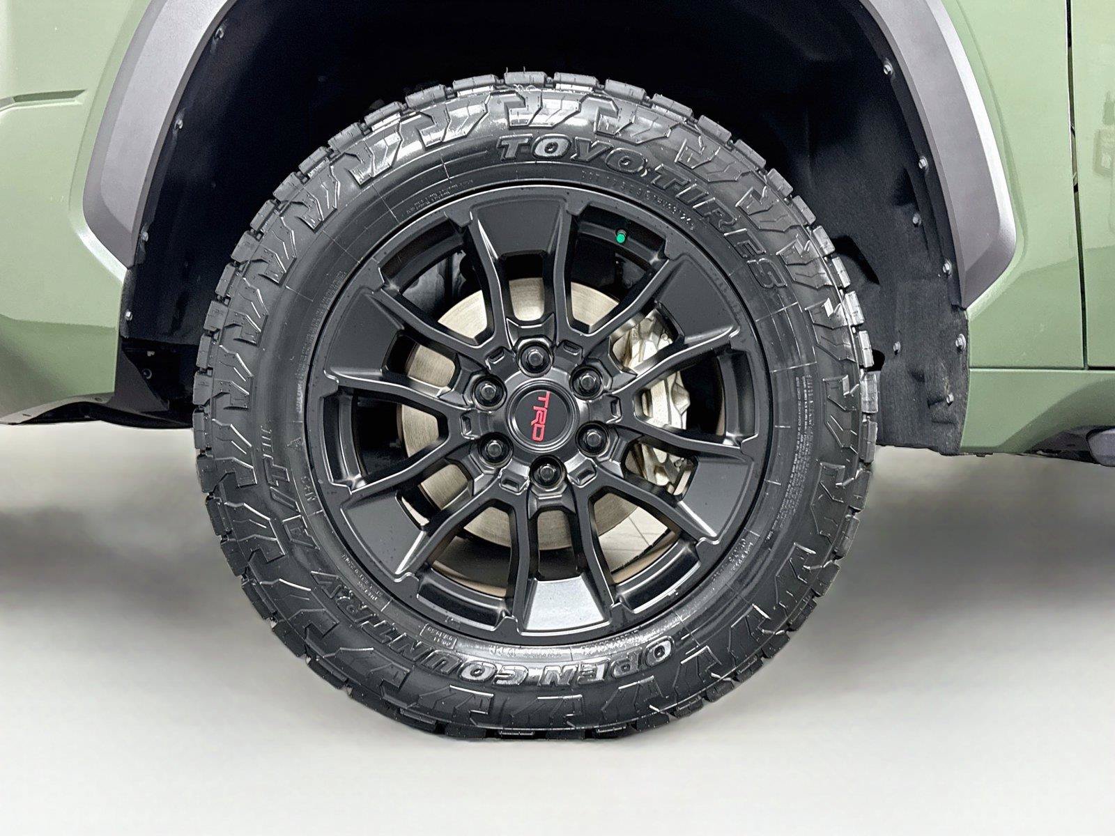Used 2023 Toyota Tundra SR5 w/ SR5 Convenience Package AWD/4WD image 43