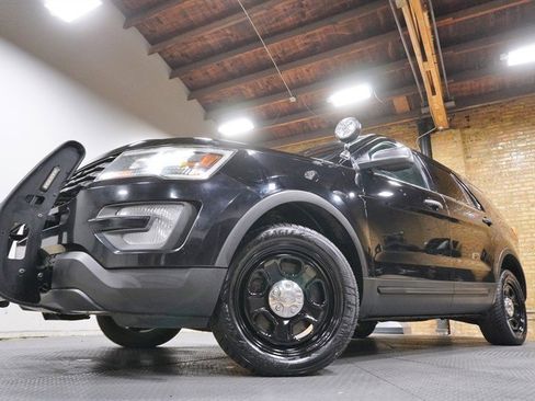 Used 2018 Ford Explorer 4WD Police Interceptor image 3